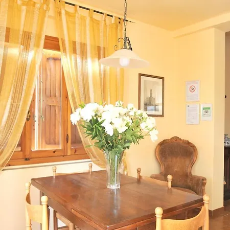 Cosy House In With Shared Pool Holiday home Gattaia