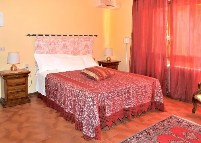Semesterbostad Cosy House In With Shared Pool Gattaia