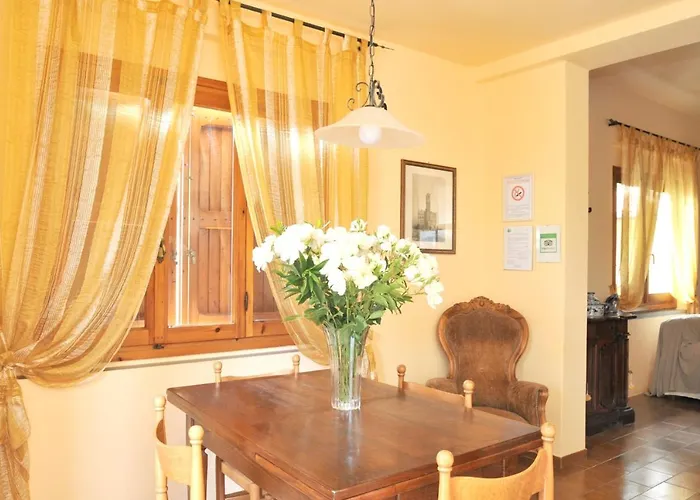 Cosy House In With Shared Pool Semesterbostad Gattaia