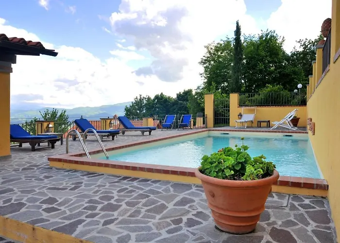 Cosy House In With Shared Pool Semesterbostad *
